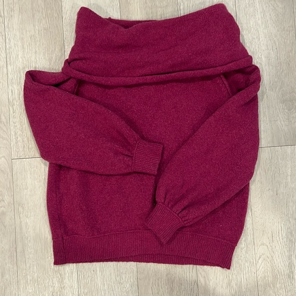 Free people echo beach cowl neck pullover sweater size medium - Picture 4 of 5